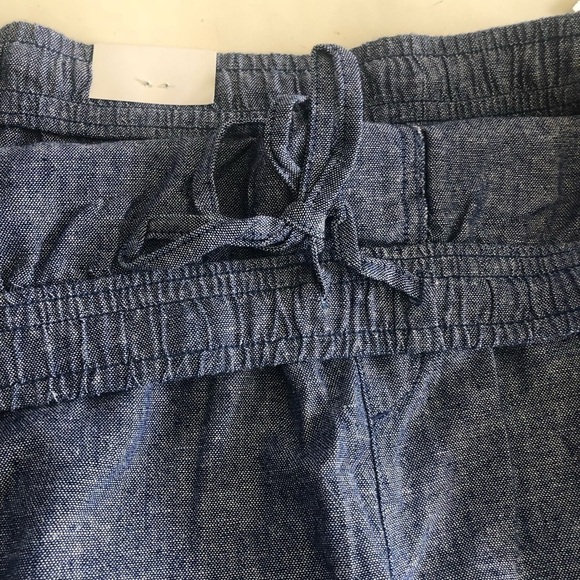 Old Navy High Waisted Linen-Blend Shorts 3.5" inseam Chambray Blue PLUS Size 4X - Picture 11 of 13